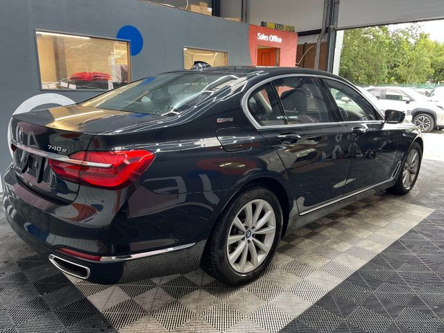 Image for 2017 BMW 7 Series 2017 BMW 740 E I-PERFORMANCE EXECTIVE 2.0 AUTOMATIC / CRUISE CONTROL / PARKING CAMERA / ELECTRIC MEMORY HEATED & HEATED SEATS / PANORAMIC SUNROOF / AMBIENT LIGHTS AND MORE