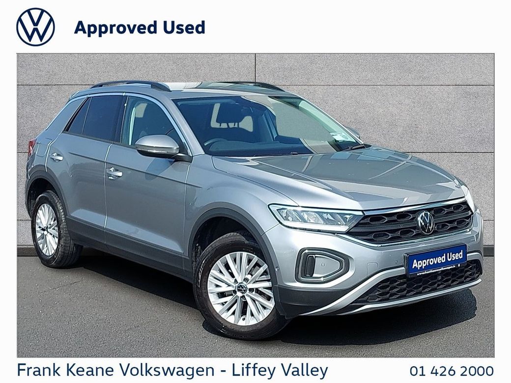 Image for 2023 Volkswagen T-Roc LIFE 1.0TSI 110BHP *REAR VIEW CAMERA* *FRONT & REAR PARKING SENSORS* *CARPLAY & ANDROID AUTO* *PCP AVAILABLE*