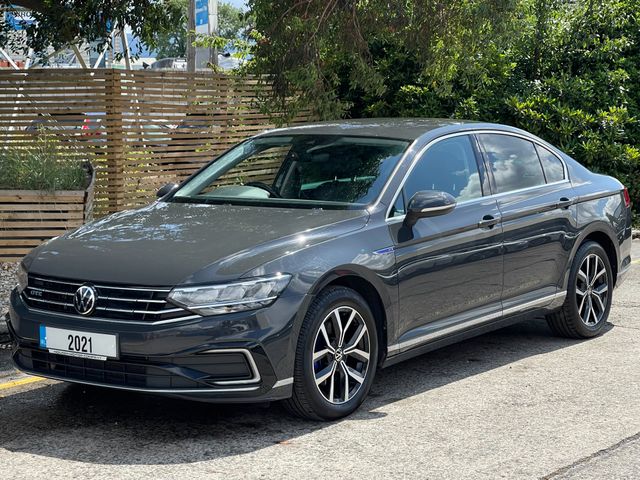 Image for 2021 Volkswagen Passat GTE DSG