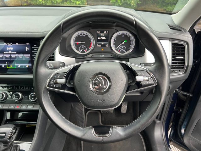 Image for 2022 Skoda Kodiaq AMBITION 2.0 TDI 7-SEATER AUTO // DIAMOND CUT ALLOYS // APPLE CARPLAY/ANDROID AUTO // HEATED SEATS