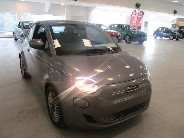 Image for 2025 Fiat 500e ICON