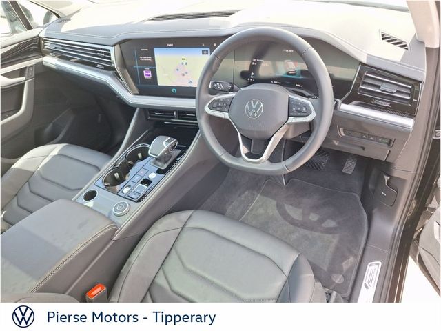 Image for 2025 Volkswagen Touareg Touareg V6 Elegance Tsi Phev A Elegance V6 TSi 381 4 Motion PHEV 14.3 kWh Auto Start/Stop