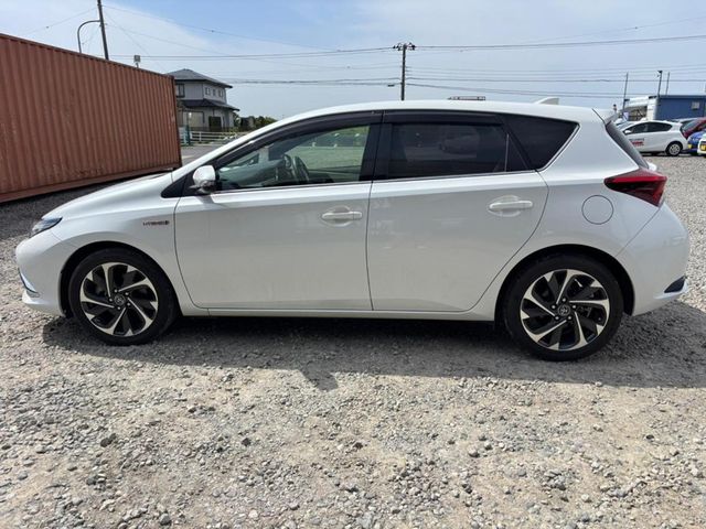 Image for 2016 Toyota Auris G Package Leather Seats