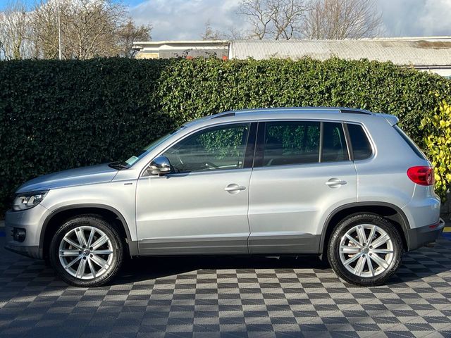 Image for 2015 Volkswagen Tiguan LOUNGE EDITION 1.2 TSI // FULL SERVICE HISTORY // 18" ALLOYS // REVERSE CAMERA