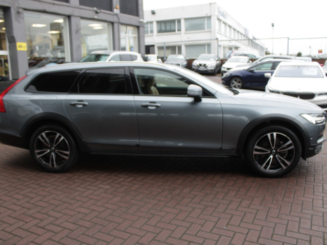 Image for 2021 Volvo V90 Cross Country 2.0D4 AWD CROSS COUNTRY LUXURY 5DR ESTATE AUTOMATIC // MINT CONDITION // BUY WITH CONFIDENCE AA AND SIMI APPROVED DEALER 2025 // FINANCE ARRANGED // ALL TRADE INS WELCOME // 