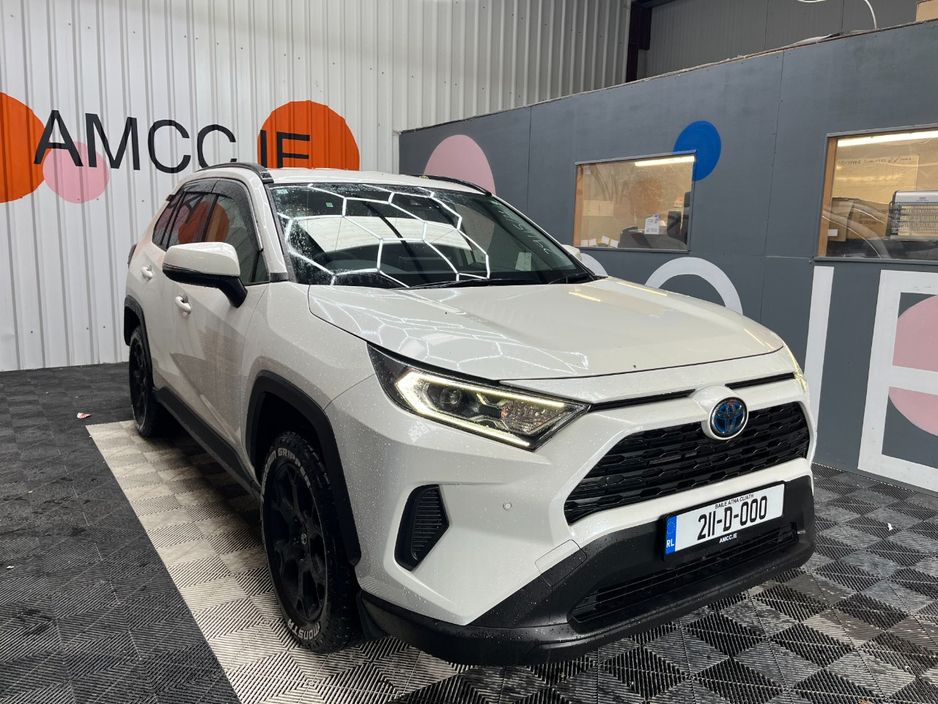 Image for 2021 Toyota Rav4 2021 TOYOTA RAV4 HYBRID X 2.5 AUTOMATIC / CRUISE CONTROL / REVERSE CAMERA AND MORE