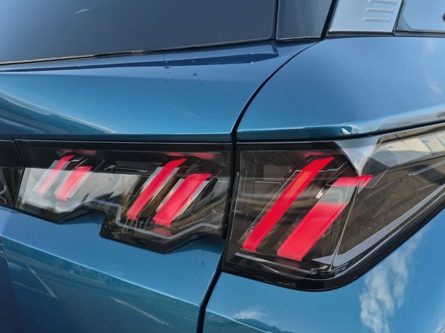 Image for 2026 Peugeot 5008 1.2 MHEV 145bhp E-DCS6 Allure