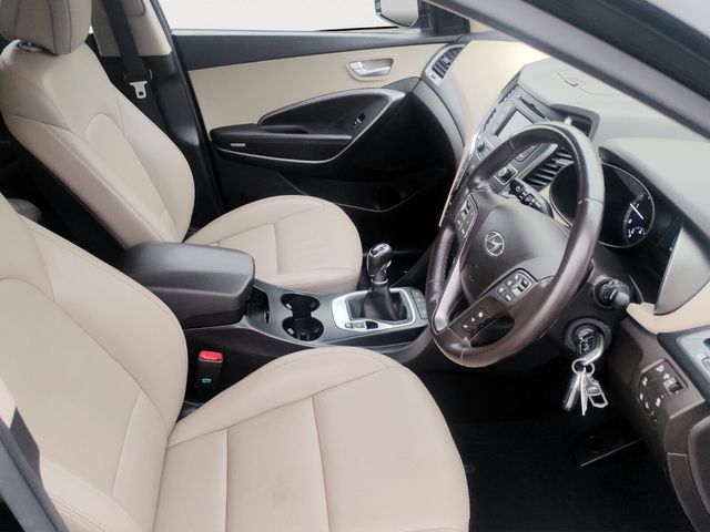 Image for 2017 Hyundai Santa Fe 2.2 CRDi 4WD Executive