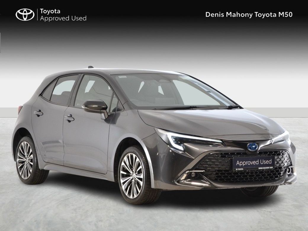 Image for 2025 Toyota Corolla Hybrid Luna Sport Auto