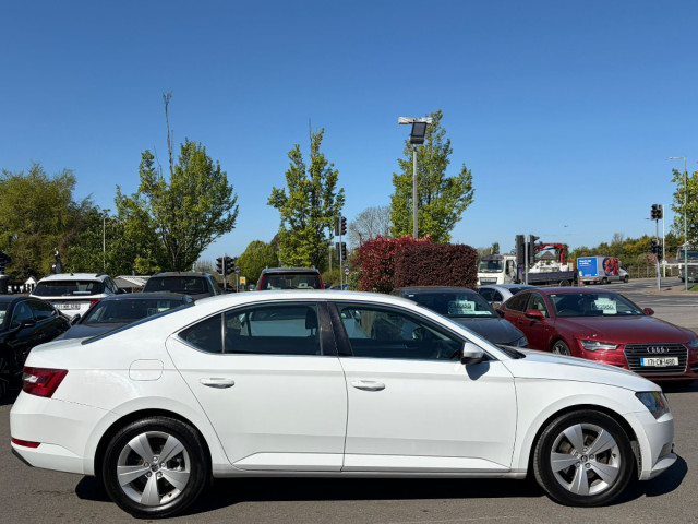Image for 2016 Skoda Superb 2.0 TDI SE 150PS 5DR