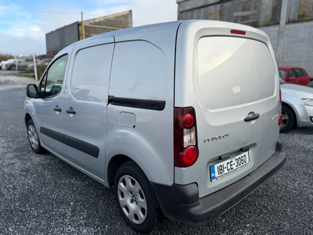 Image for 2018 Peugeot Partner BLUE HDI PROFESSIONAL L1