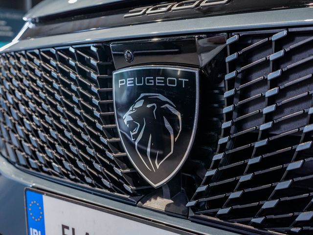 Image for 2026 Peugeot 5008 STD Allure Mhev 136 E DSC6 4DR