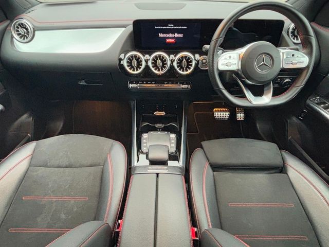 Image for 2022 Mercedes-Benz EQA 250 AMG LINE