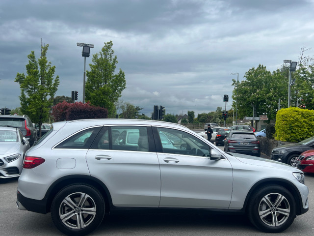 Image for 2018 Mercedes-Benz GLC Class 220D 4MATIC 5DR AUTO *LOW KMS*