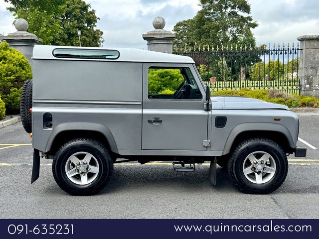 Image for 2013 Land Rover Defender 90 2.2 TD COMMERCIAL==€31, 950 PLUS VAT==