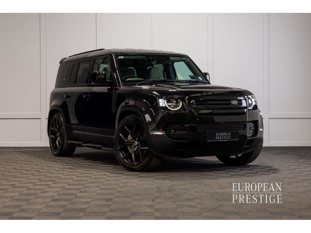 Image for 2023 Land Rover Defender S P400e
