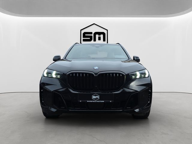 Image for 2024 BMW X5 XDRIVE50E M SPORT. HUGE SPEC. FINANCE ARRANGED. SIMI. AA APPROVED.