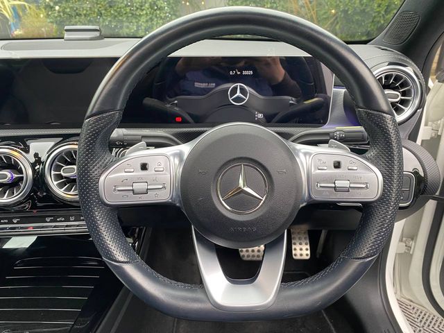 Image for 2020 Mercedes-Benz A Class A180 AMG-LINE PREMIUM PLUS 1.3 ** MASSIVE SPEC ** // TILT & SLIDE OPENING PAN ROOF // LEATHER INTERIOR // VIRTUAL COCKPIT