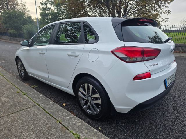 Image for 2017 Hyundai i30 i 30 Deluxe 5DR