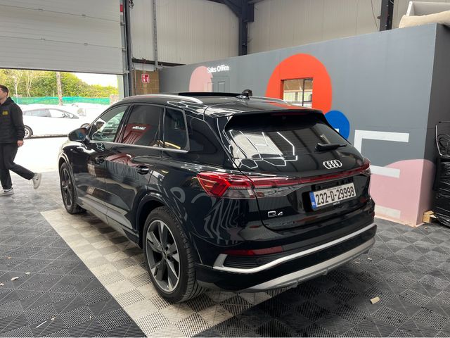 Image for 2023 Audi Q4 e-tron €33950 2023 AUDI Q4 E-TRON AUTOMATIC / CRUISE CONTROL / 360° CAMERA / HEATED SEATS / PANORAMIC SUNROOF / PADDLE SHIFTERS / AMBIOENT LIGHTS / APPLE CARPLAY AND MORE