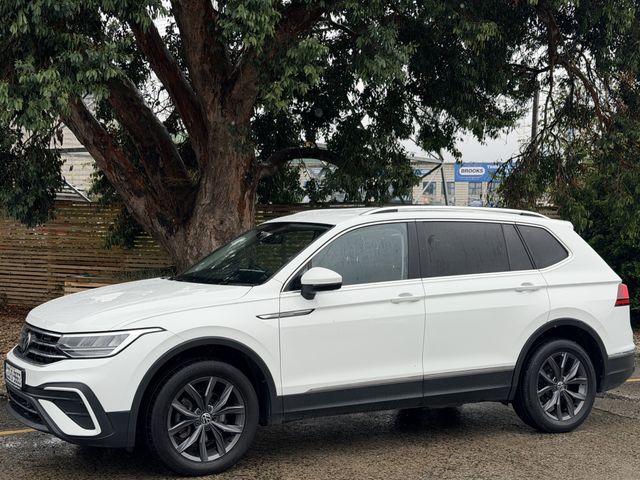 Image for 2023 Volkswagen Tiguan Allspace A7 Life 2.0tdi . PARK SENSORS.7 SEATER