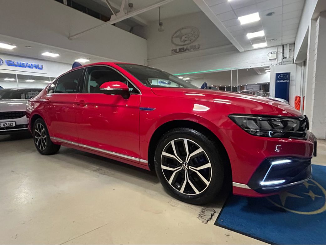 Image for 2022 Volkswagen Passat GTE S-A DSG - Super 215 Bhp Hybrid - Low Mileage & Stunning Red + Black Leather - Top Trade-ins & Great Finance Deals - Assured Dealer Warranty -