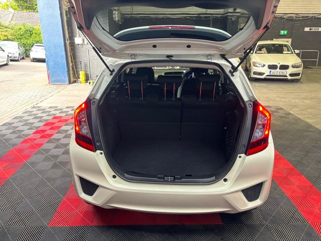 Image for 2014 Honda Fit Hybrid