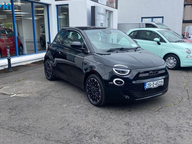Image for 2025 Fiat 500e * Sold*