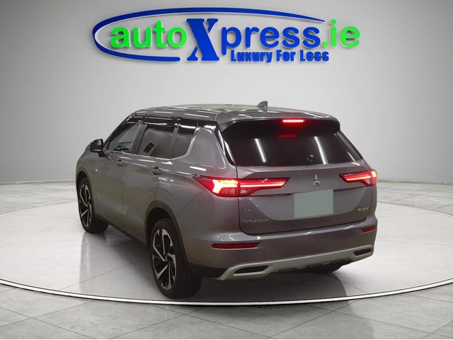 Image for 2022 Mitsubishi Outlander PHEV 4WD G , Reversing camera, Low mileage 