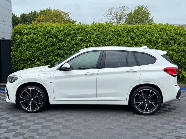 Image for 2021 BMW X1 M-SPORT XDRIVE25e 1.5 HYBRID // HARMAN/KARDON // LEATHER HEATED SEATS // APPLE CARPLAY/BLUETOOTH MUSIC