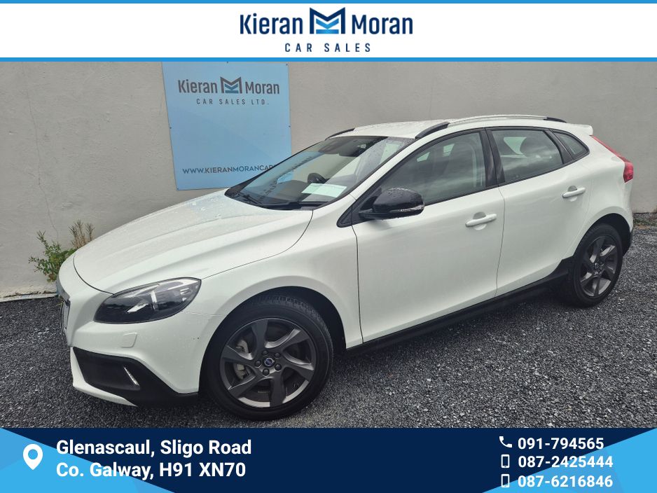 Image for 2016 Volvo V40 AUTO