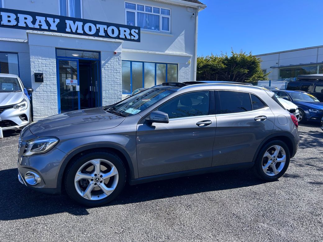 Image for 2019 Mercedes-Benz GLA Class 2019 MERCEDES GLA 220 PETROL PREMIUM 4 MATIC 4WD AUTO