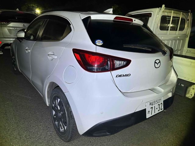 Image for 2019 Mazda Demio 1.3 AUTOMATIC