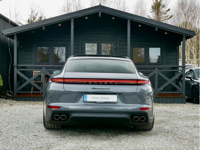 Image for 2025 Porsche Panamera 4 PDK **DEPOSIT TAKEN**