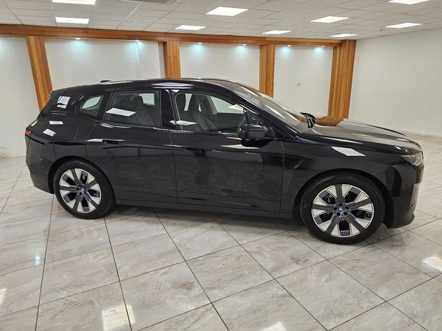 Image for 2024 BMW iX XDRIVE40 SPORT