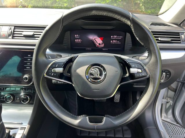 Image for 2023 Skoda Superb SE TECH IV 1.4 HYBRID // FULL SERVICE HISTORY // ADAPTIVE CRUISE CONTROL // APPLE CARPLAY/ANDROID AUTO