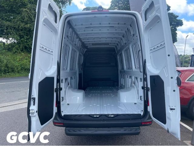 Image for 2026 Mercedes-Benz Sprinter 519 Long High Roof Automatic