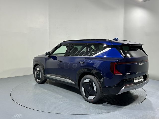 Image for 2026 Kia EV5 Earth K3 Long Range 81.4 KW/H Battery 261