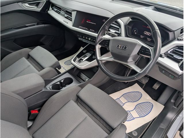 Image for 2023 Audi Q4 e-tron SPORT 