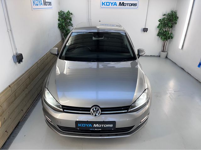 Image for 2016 Volkswagen Golf 1.2 TSI COMFORTLINE PLUS PETROL AUTOMATIC // TIMING BELT & WATER PUMP DONE // AIRCON // FOGS // PRO MEDIA PACK // SPORTS SEATS // STUNNING CAR THROUGHOUTPRO MEDIA PACK // AA APPROVED DEALER 2026