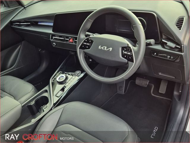 Image for 2025 Kia e-Niro Niro EV K3 SEM