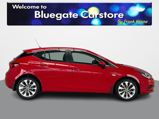 Image for 2017 Opel Astra SC 1.6 CDTI 110PS 5DR**MULTIFUNCTIONAL STEERING WHEEL**BLACK CLOTH INTERIOR**TOUCH SCREEN MEDIA DISPLAY**AIR CONDITIONING**SEMI DIGITAL DASH**FINANCE ARRANGED**