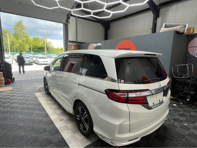 Image for 2017 Honda Odyssey €20950 2017 HONDA ODYSSEY ABSOLUTE HYBRID S 2.0 AUTOMATIC / CRUISE CONTROL / REVERSE CAMERA / 7 SEATS OPTION AND MORE