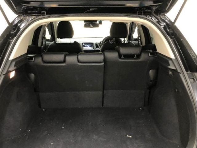 Image for 2018 Honda Vezel 1.5 Petrol Hybrid Auto