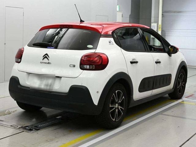 Image for 2019 Citroen C3 1.2 AUTOMATIC - FACTORY ALLOYS - WHITE/RED TWO TONE - REAR CAMERA - CRUISE CONTROL - 