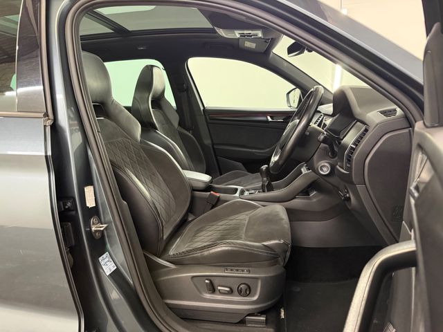 Image for 2019 Skoda Kodiaq **7 SEATS **4X4 **PAN SUNROOF **HALF LEATHER HALF ALCANTARA BUCKET STYLE SEATS **TOUCH SCREEN BLUETOOTH RADIO **MULTI DRIVE MODES **APPLE CARPLAY / ANDROID AUTO **FULLY ELECTRIC MEMORY HEATED SEATS **