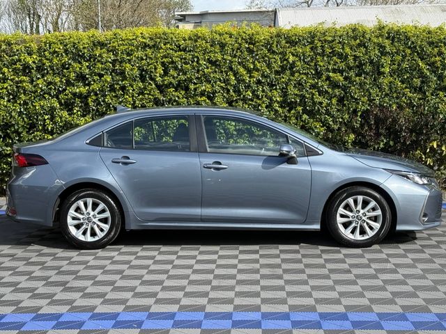 Image for 2023 Toyota Corolla LUNA 1.8 HYBRID // APPLE CARPLAY/ANDROID AUTO // DIGITAL CLUSTER // ADAPTIVE CRUISE CONTROL
