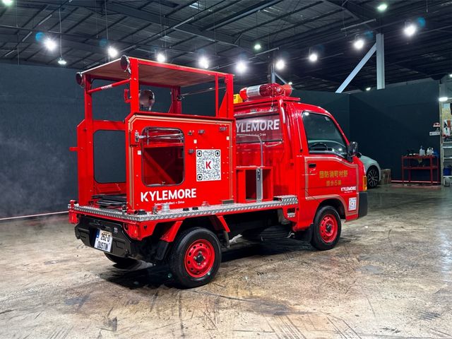 Image for 2001 Subaru Sambar VERY LOW MILEAGE - MINIATURE JAPANESE FIRE TRUCK/EMERGENCY RESPONSE VEHICLE