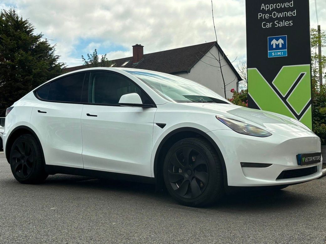 Image for 2023 Tesla Model Y Long-Range Dual Motor AWD