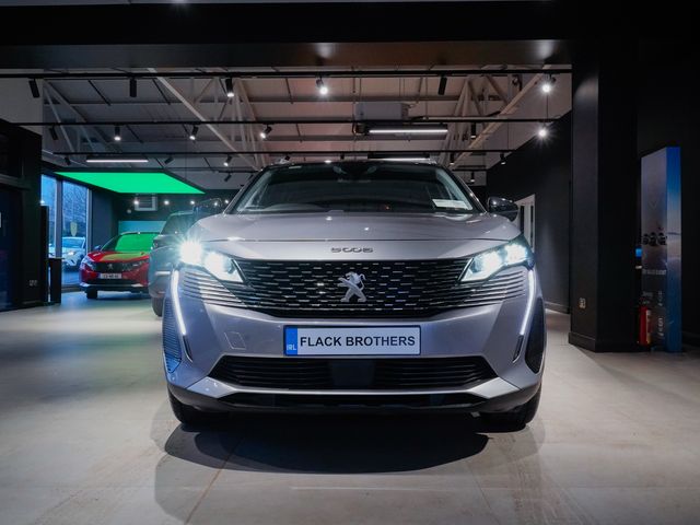 Image for 2023 Peugeot 5008 FL Allure 1.5 Blue HDI 130 6.2